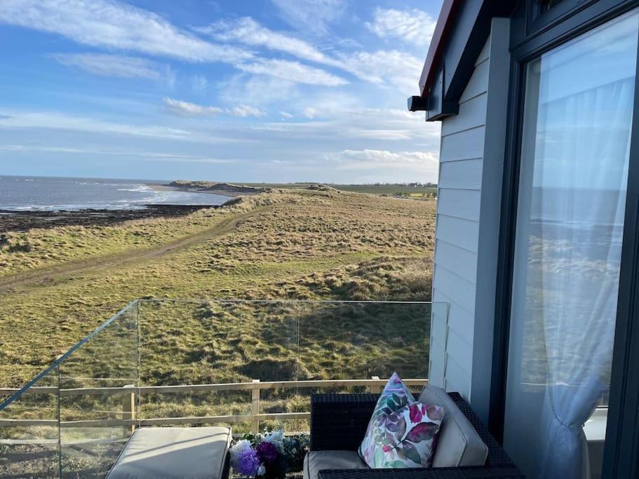 Signal House - A Stunning Beach House - 2020 Build Amble Dış mekan fotoğraf