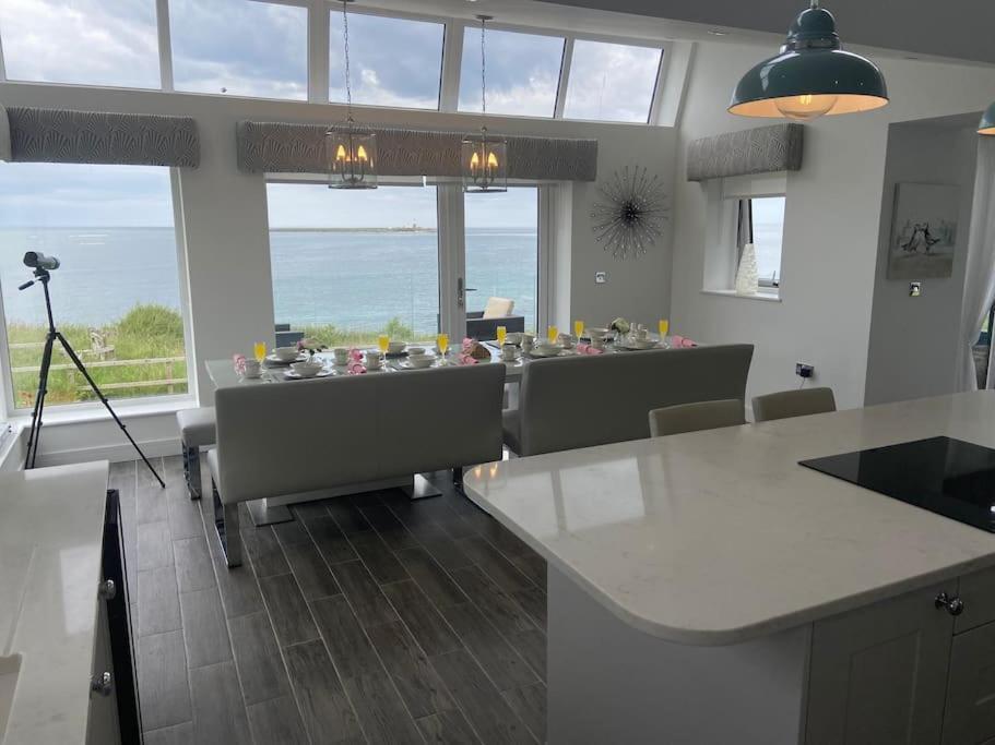 Signal House - A Stunning Beach House - 2020 Build Amble Dış mekan fotoğraf